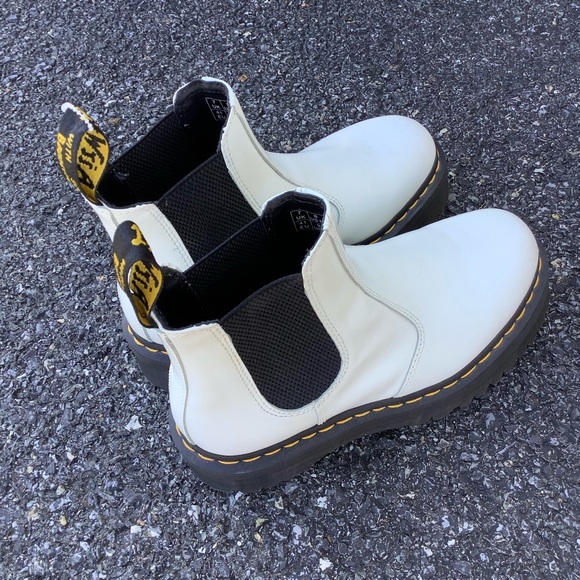 Dr. Martens 2976 Quad Leather Platform Chelsea Boots White US Ladies Size 9 - Picture 9 of 13